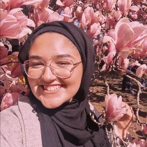 Meet your Posher, Leena